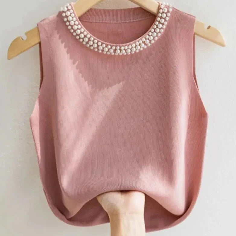 Top with pearls on the neck - Sweater to combine with blazers