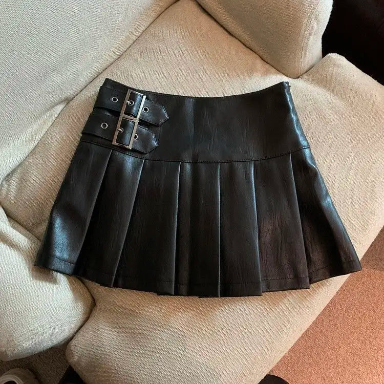 Coffee leather skirt for women, high waisted A-line pleated short skirt, fashionable and trend