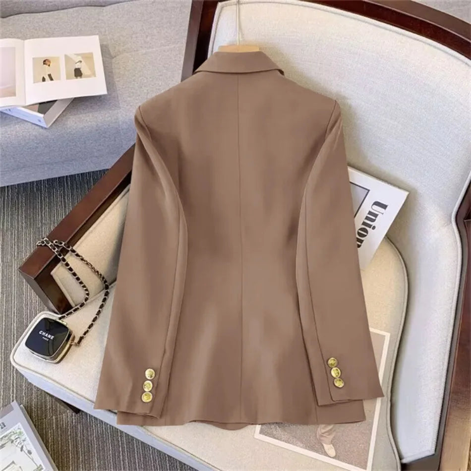 Lined six-button long-sleeved blazer in solid colors