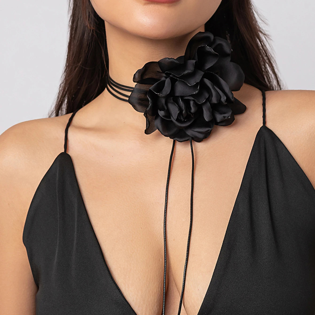 Romantic Gothic Big Rose Flower Clavicle Chain Necklace for Women Ladies Korean Fashion Adjustable Rope Choker
