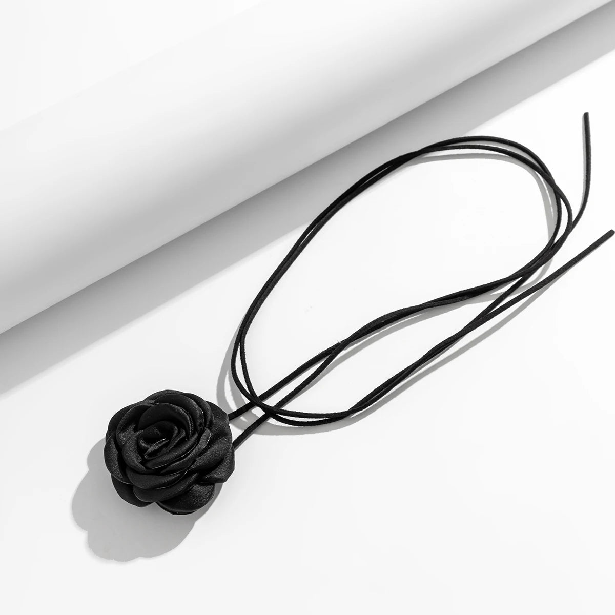 Romantic Gothic Big Rose Flower Clavicle Chain Necklace for Women Ladies Korean Fashion Adjustable Rope Choker