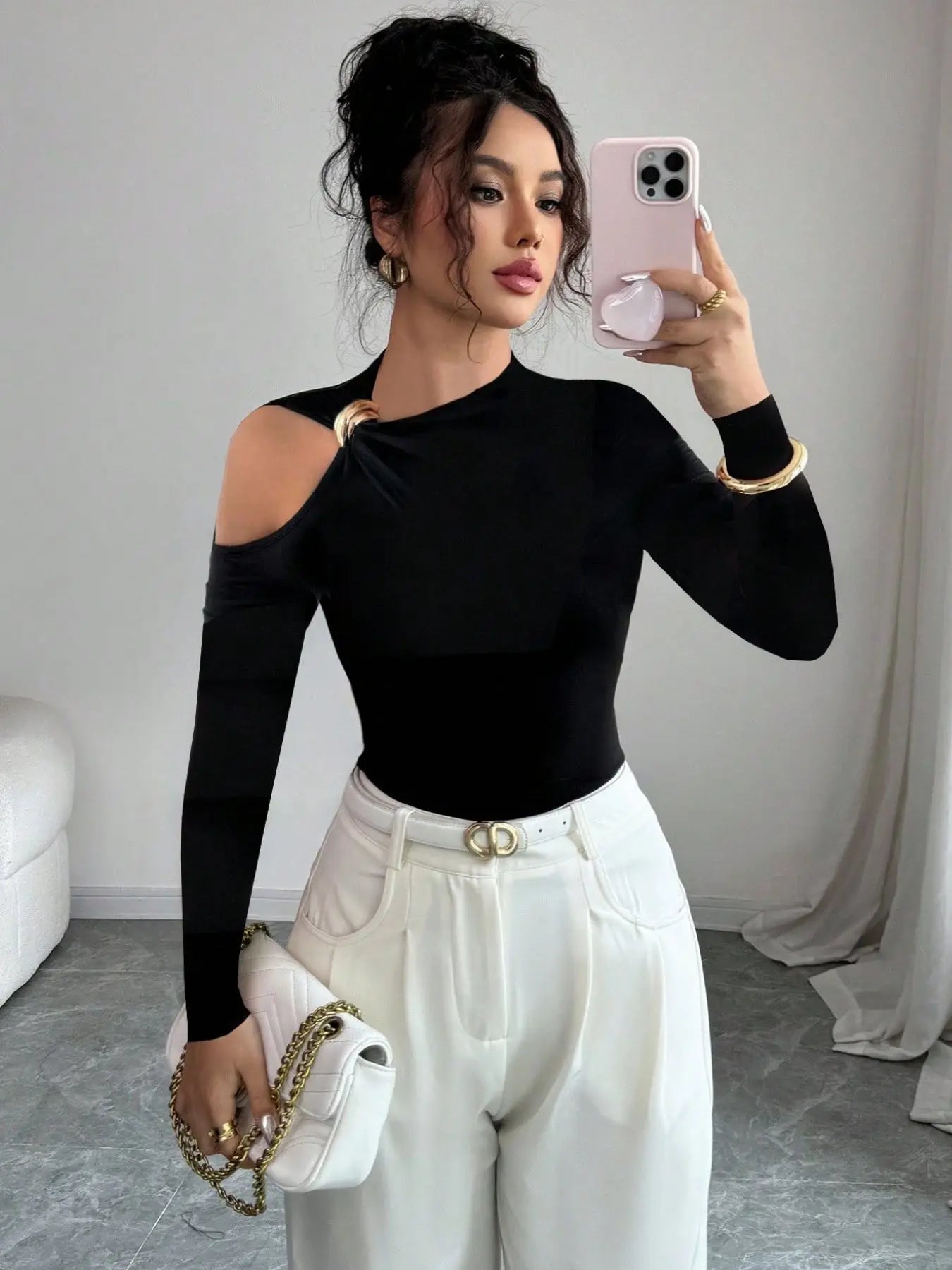 Asymmetric Collar Single-sided Off-shoulder Metal Decorative Slim Top